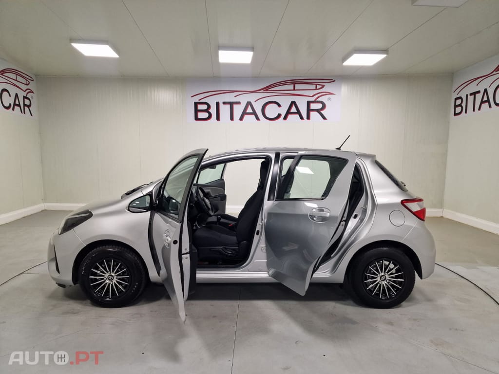 Toyota Yaris 1.0 VVT-I ACTIVE