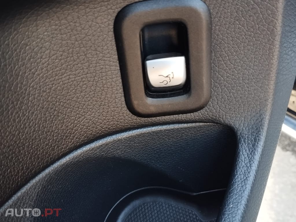 Mercedes-Benz C 350 C350 e Hibrido