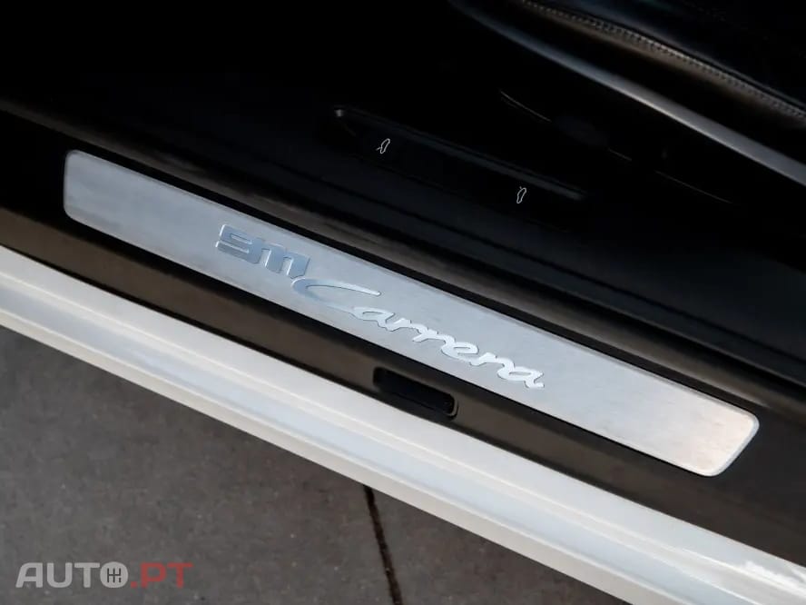 Porsche 911 Carrera PDK