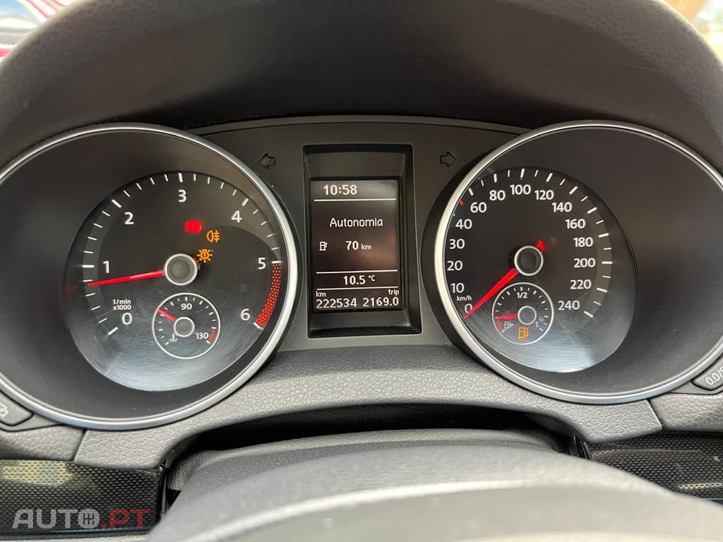 Volkswagen Golf 1.6 TDI CONFORTLINE