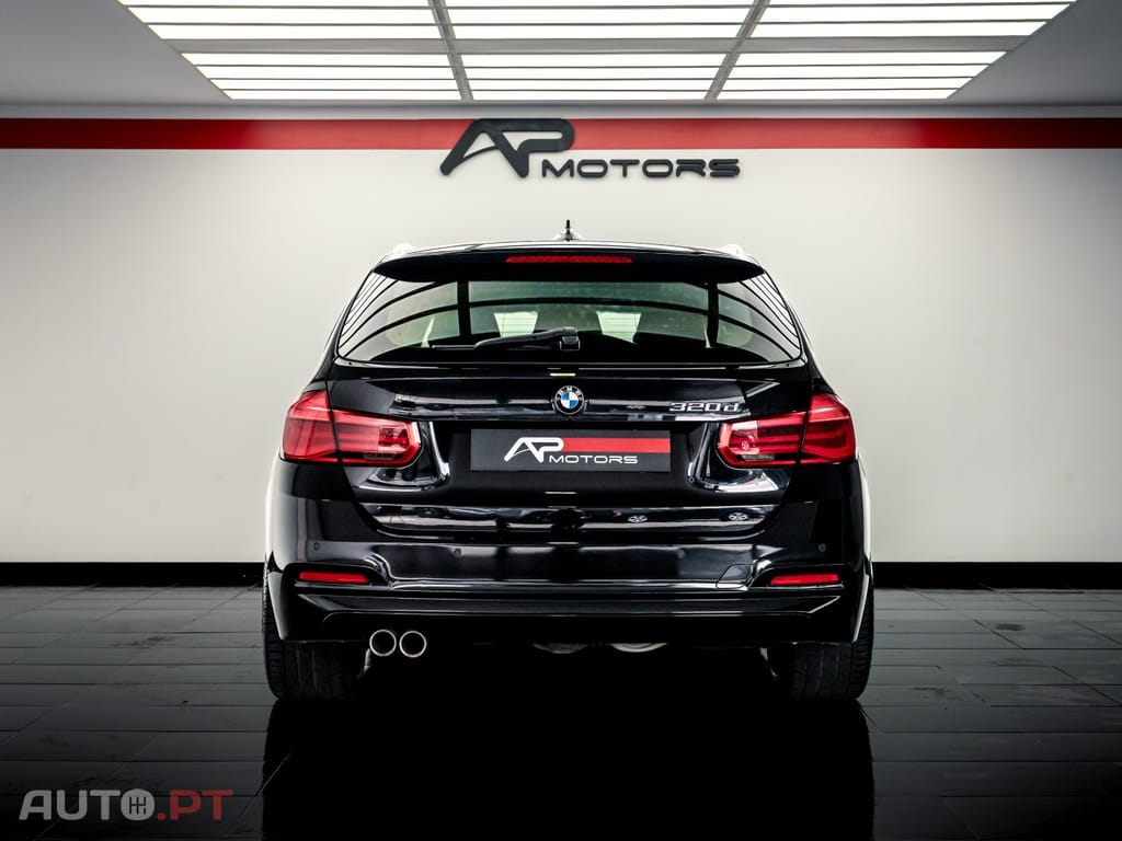 BMW 320 d Auto