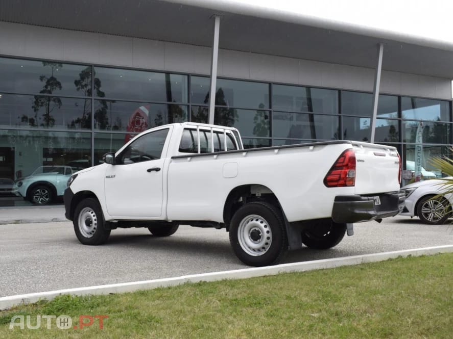 Toyota Hilux 2.4 D-4D 4WD