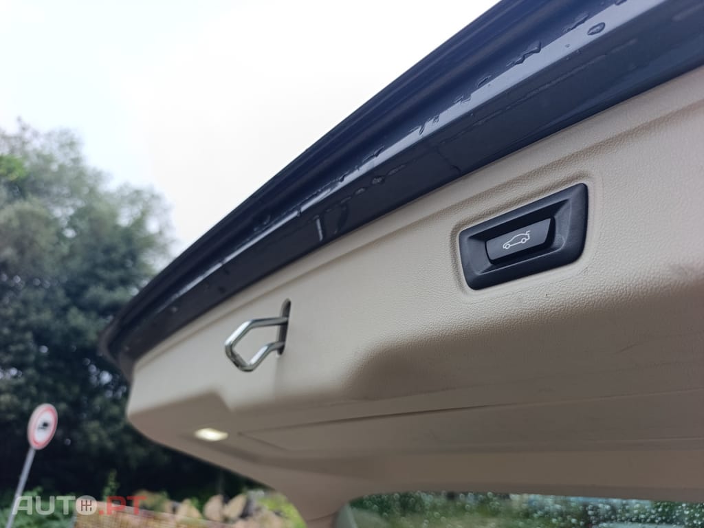 BMW 318 d Touring Line Sport Auto