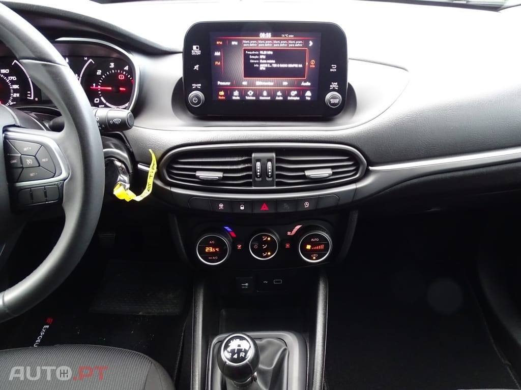 Fiat Tipo 1.3 M-Jet Lounge