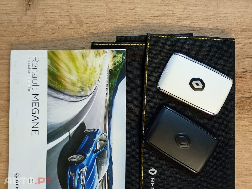 Renault Clio Outro