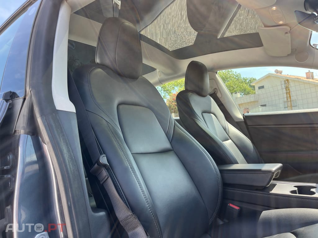 Tesla Model 3 Long Range AWD Dual Motor