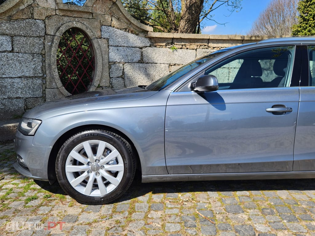 Audi A4 Avant 2.0 TDI multitronic Sport