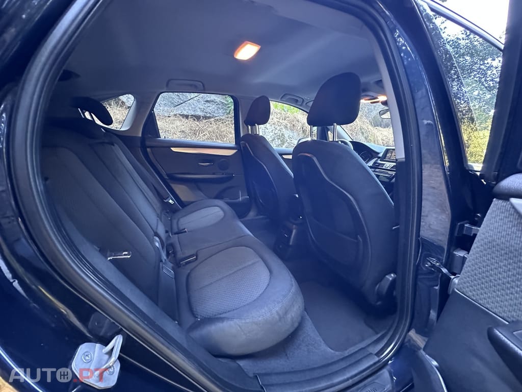 BMW 216 d Line Luxury