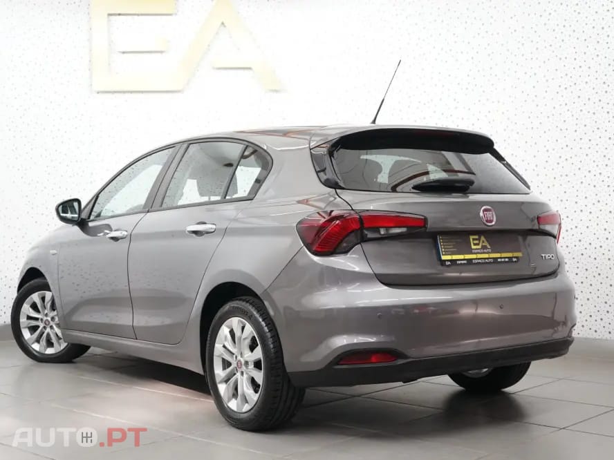 Fiat Tipo 1.3 M-Jet Lounge
