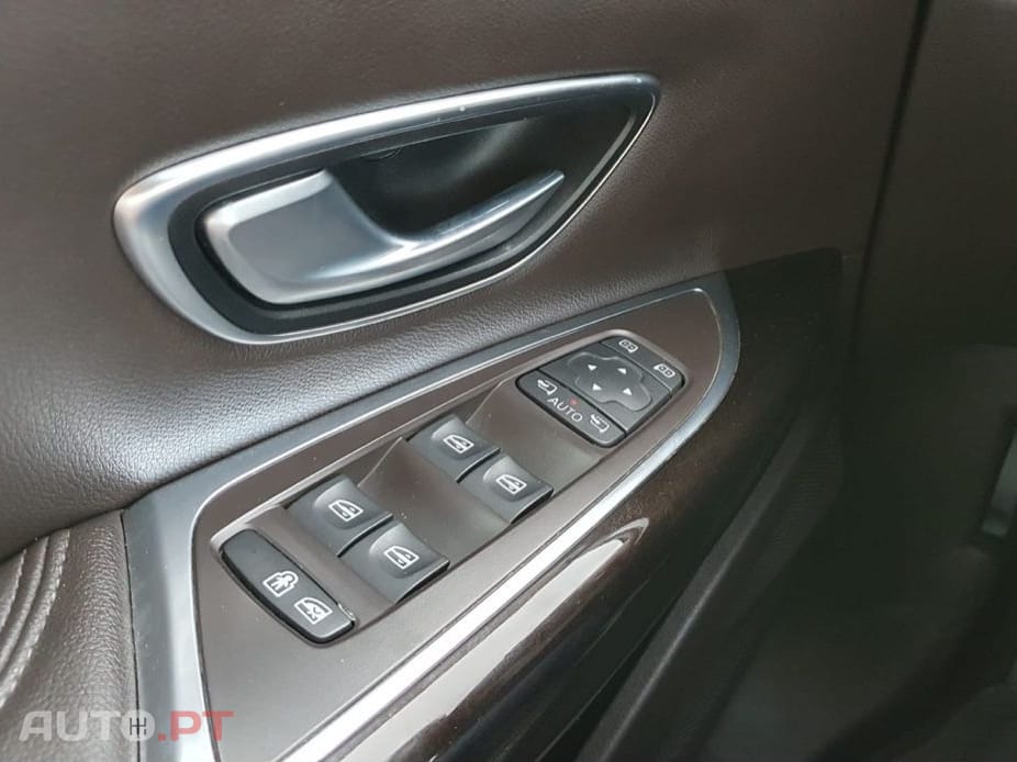 Renault Espace Outro