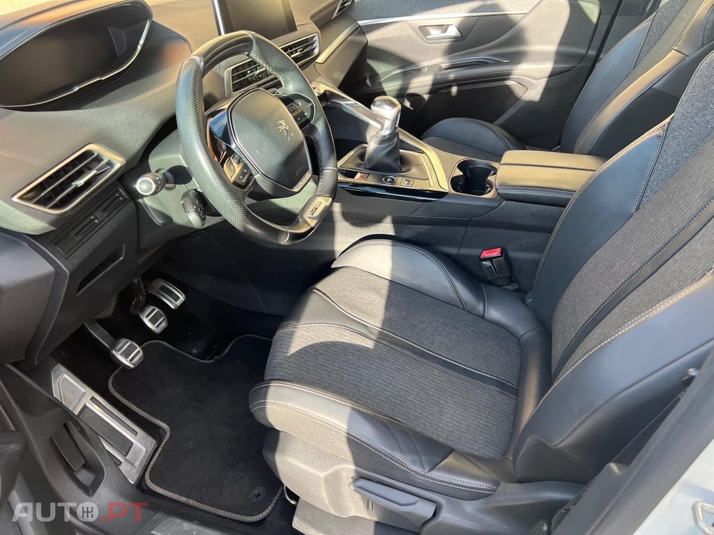 Peugeot 3008 1.5 BlueHDi GT Line