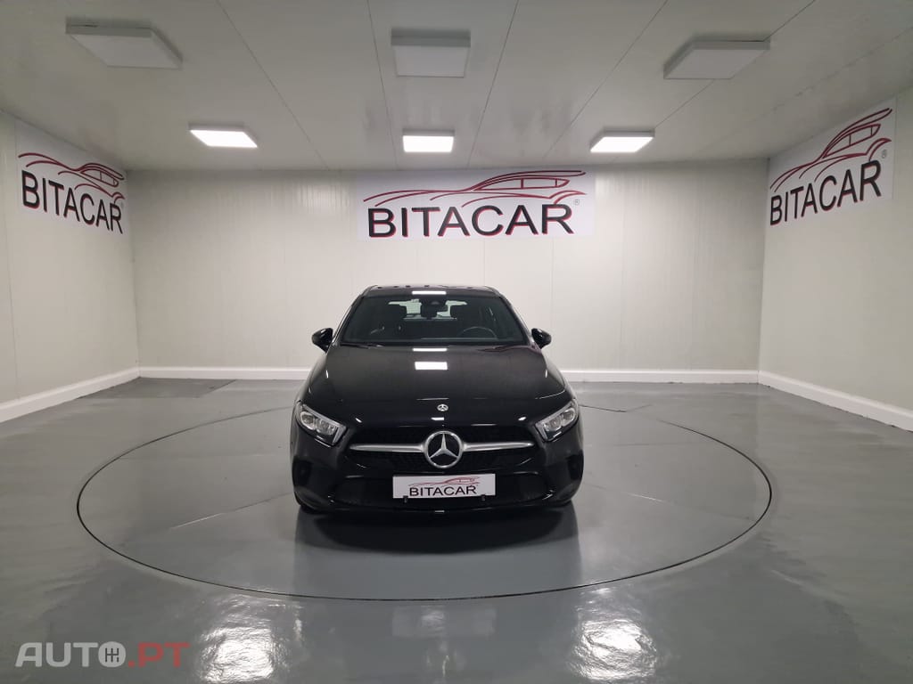 Mercedes-Benz A 250 E STYLE PLUS Hibrido Plug-In