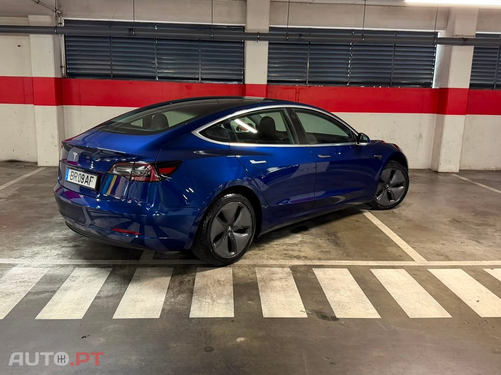 Tesla Model 3 Standard Range Plus RWD