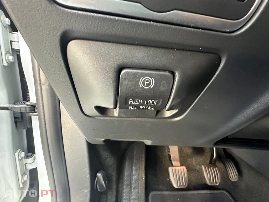 Volvo V60 2.0 D4 Momentum Eco