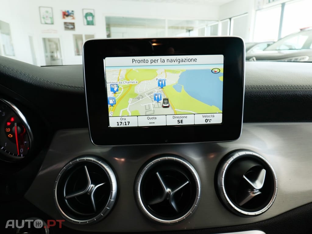 Mercedes-Benz CLA 180 CDi AMG Line