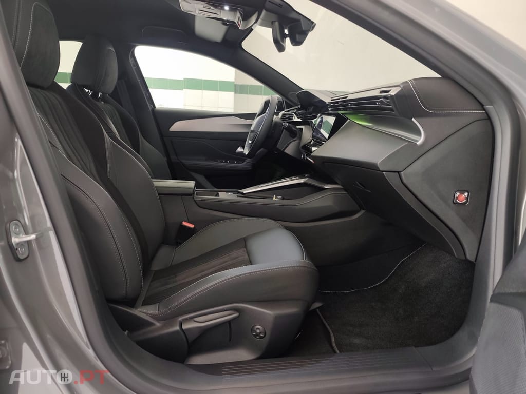 Peugeot E-308 58 kWh GT