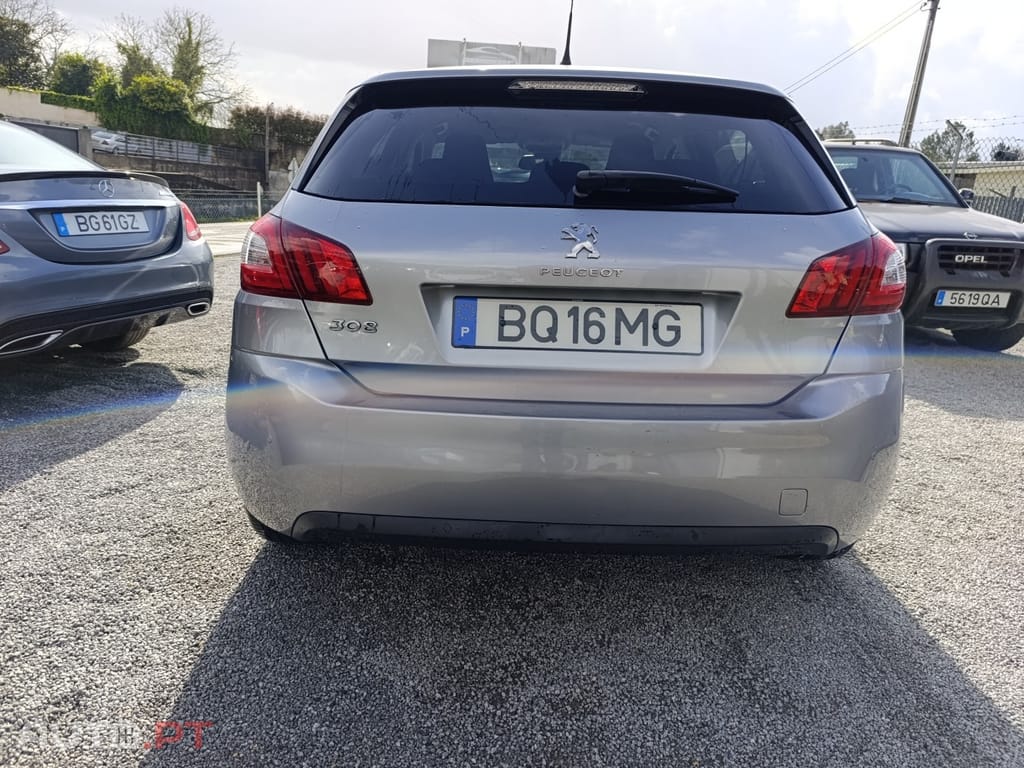 Peugeot 308 1.2 PureTech Style