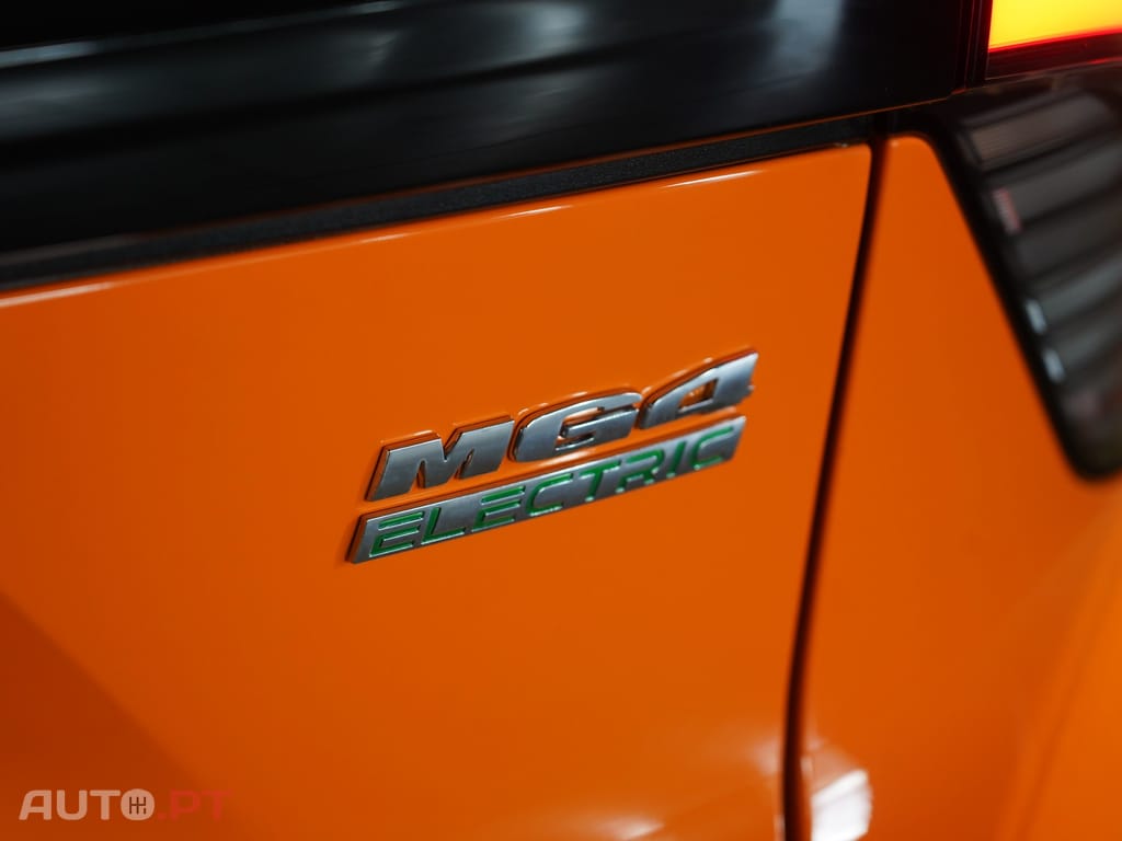 MG MG4 64 kWh Comfort