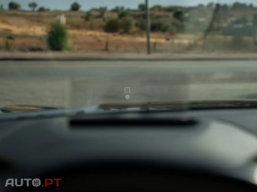 Citroen C4 PureTech 130 Stop&Start EAT8 SHINE