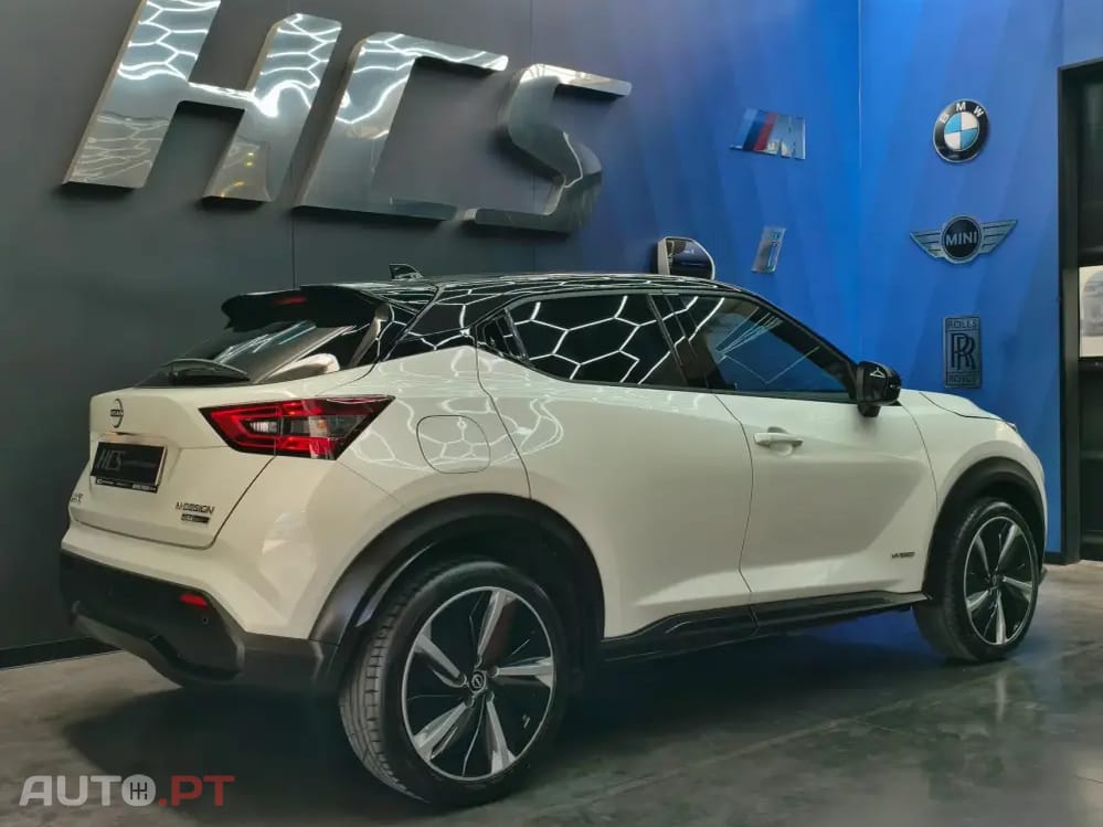 Nissan Juke 1.6 Hybrid N-Design Black