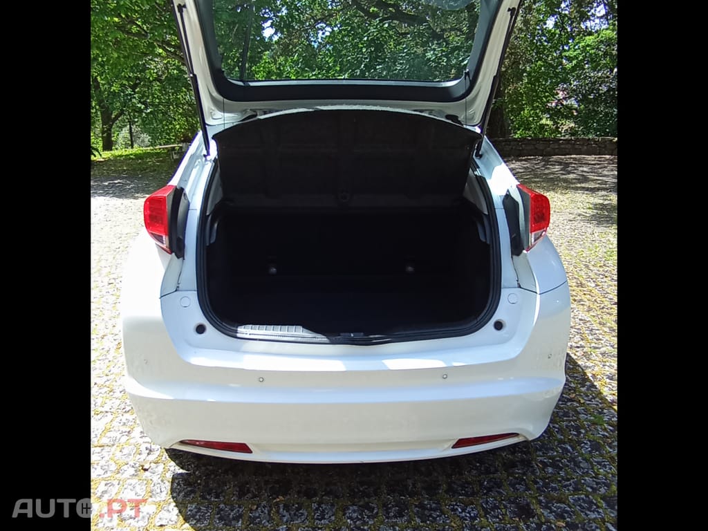 Honda Civic 1.4i VTEC