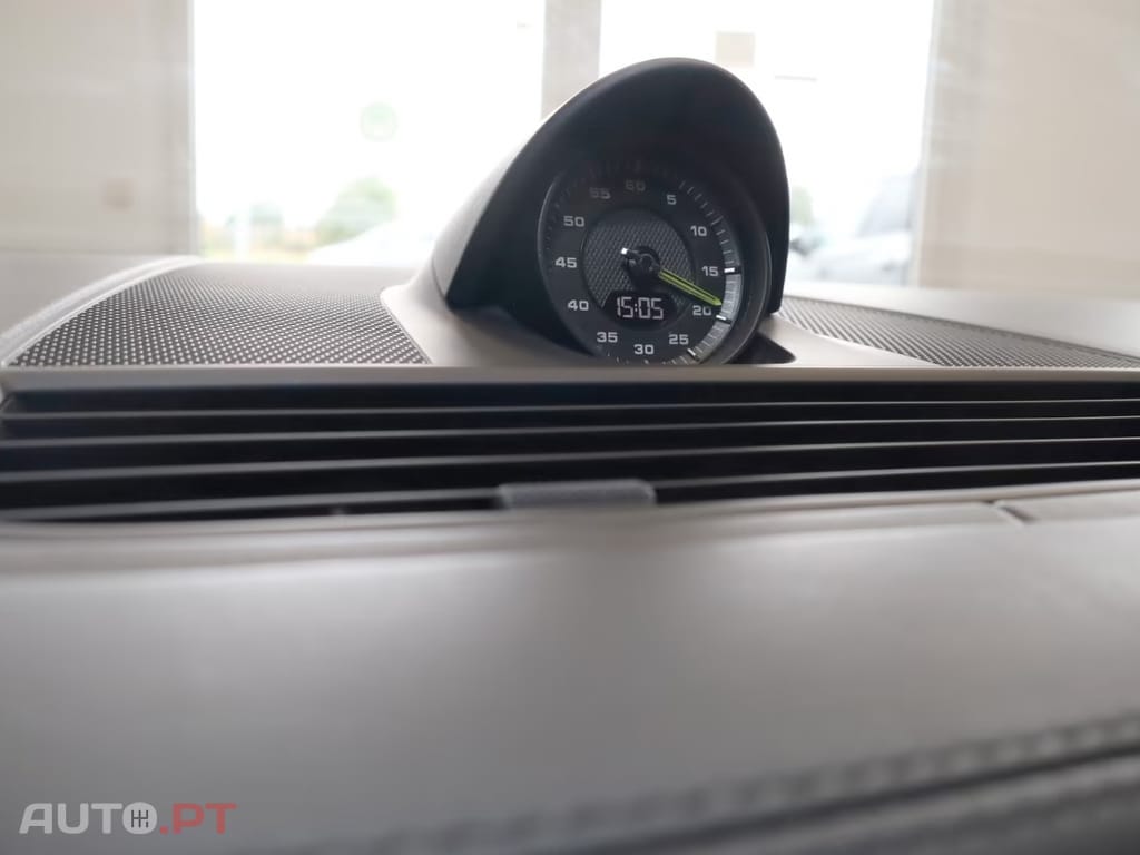 Porsche Panamera 4 E-Hybrid