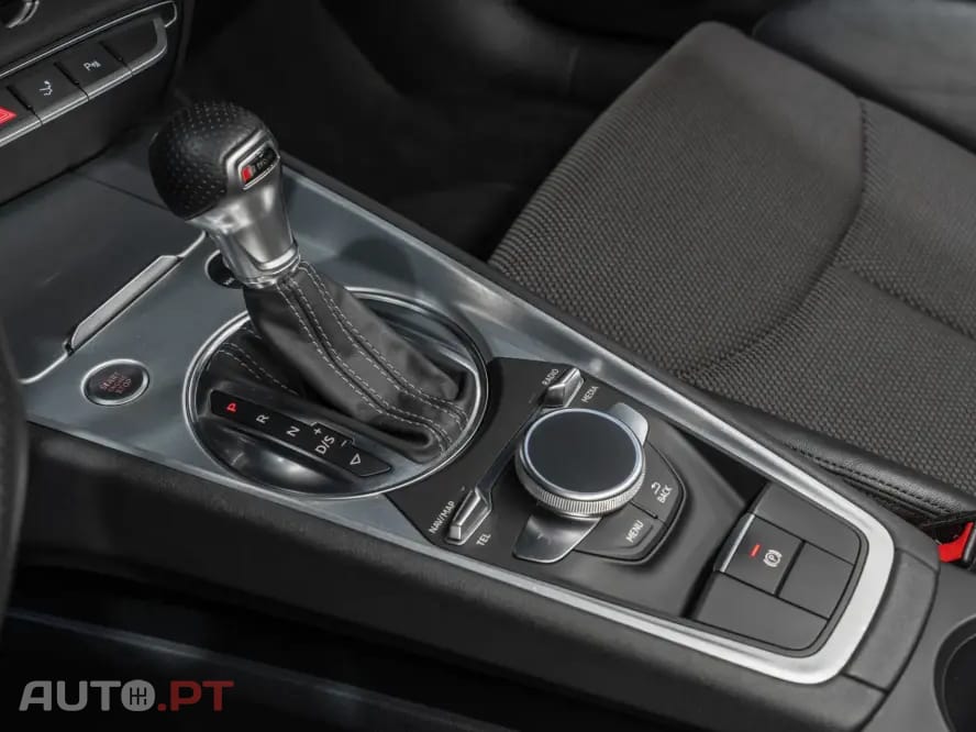 Audi TT 2.0 TFSI quattro S tronic