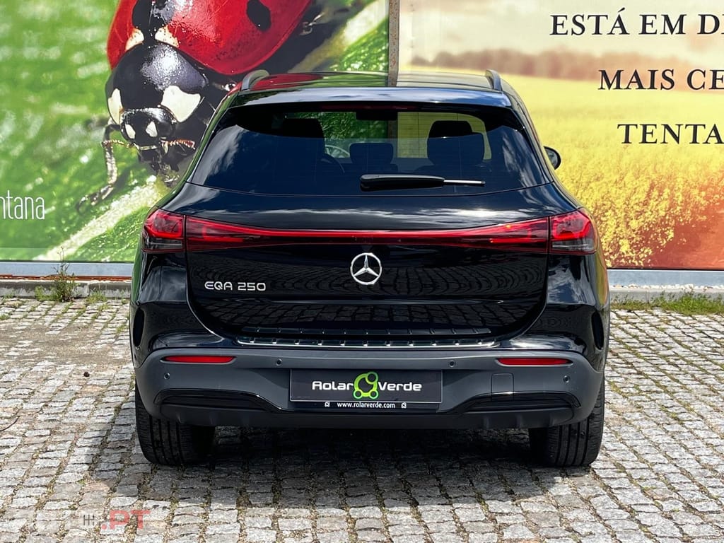 Mercedes-Benz EQB 250 AMG Line