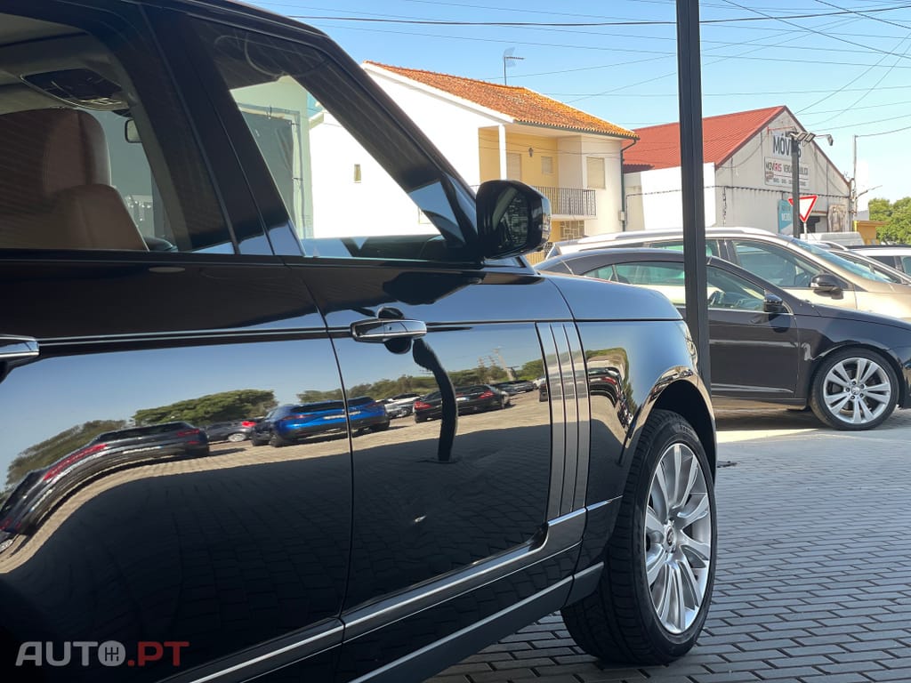 Land Rover Range Rover 3.0 TDV6 Autobiography