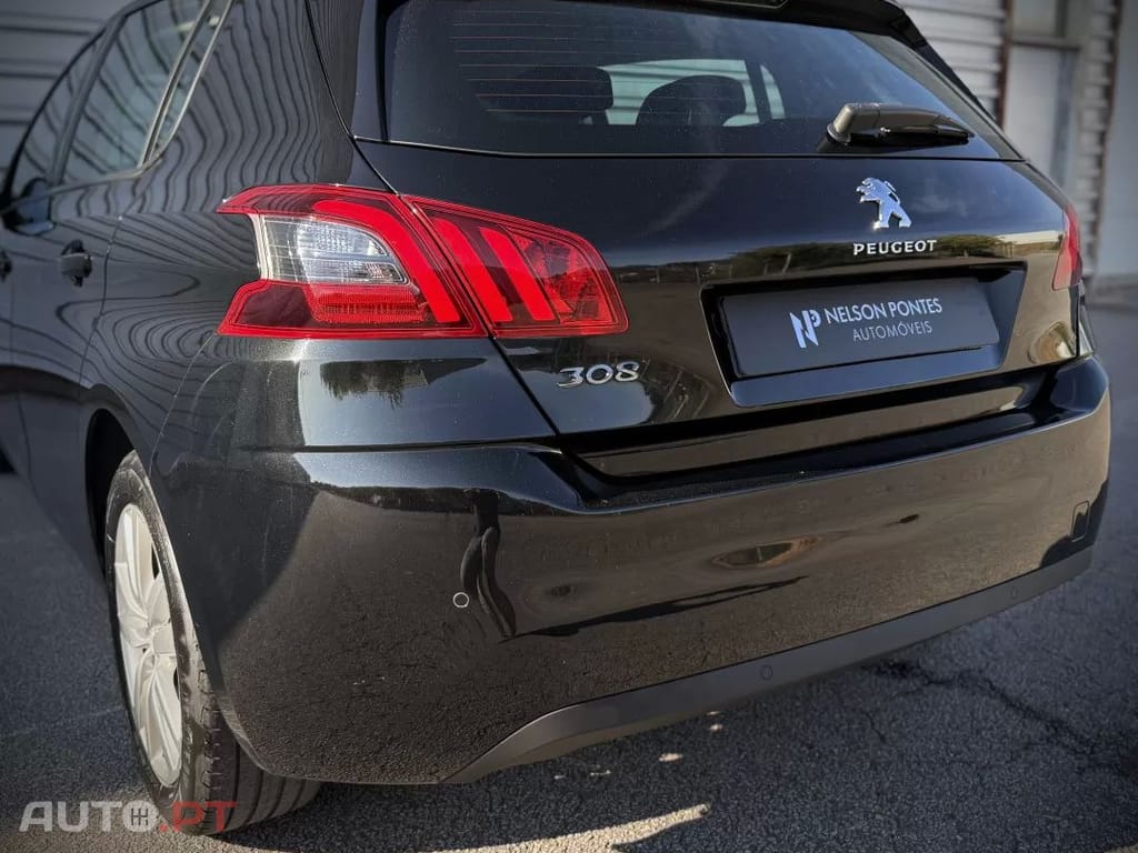 Peugeot 308 BlueHDi FAP 130 EAT8 Stop & Start Active Pack