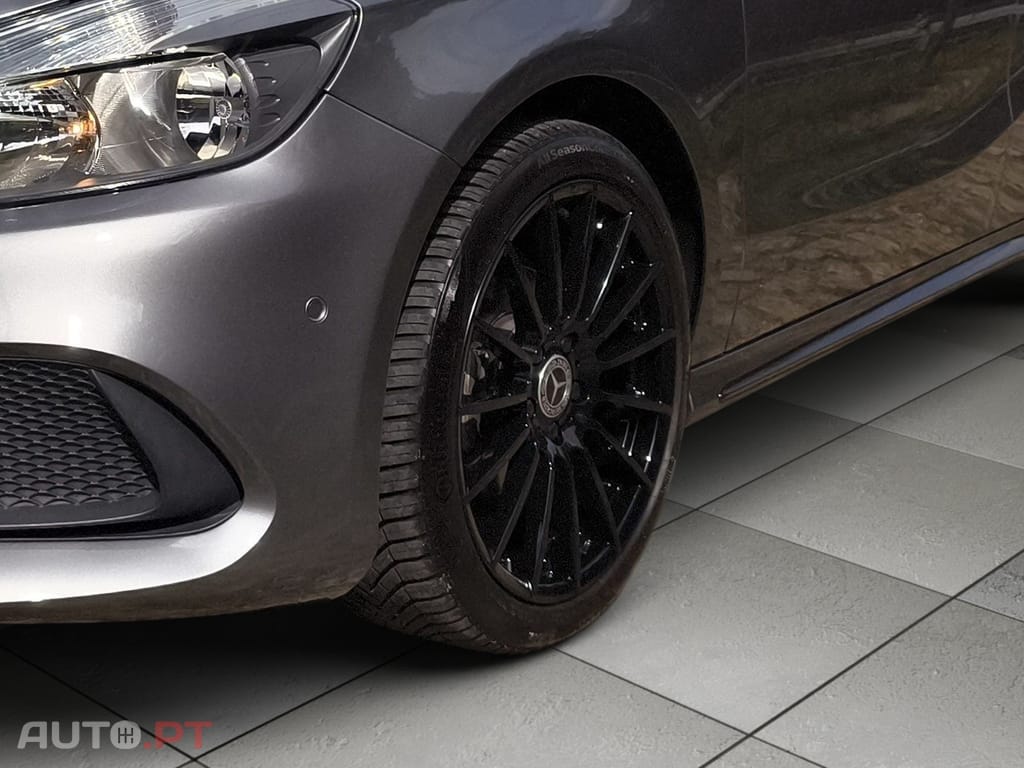 Mercedes-Benz A 180 d AMG Line