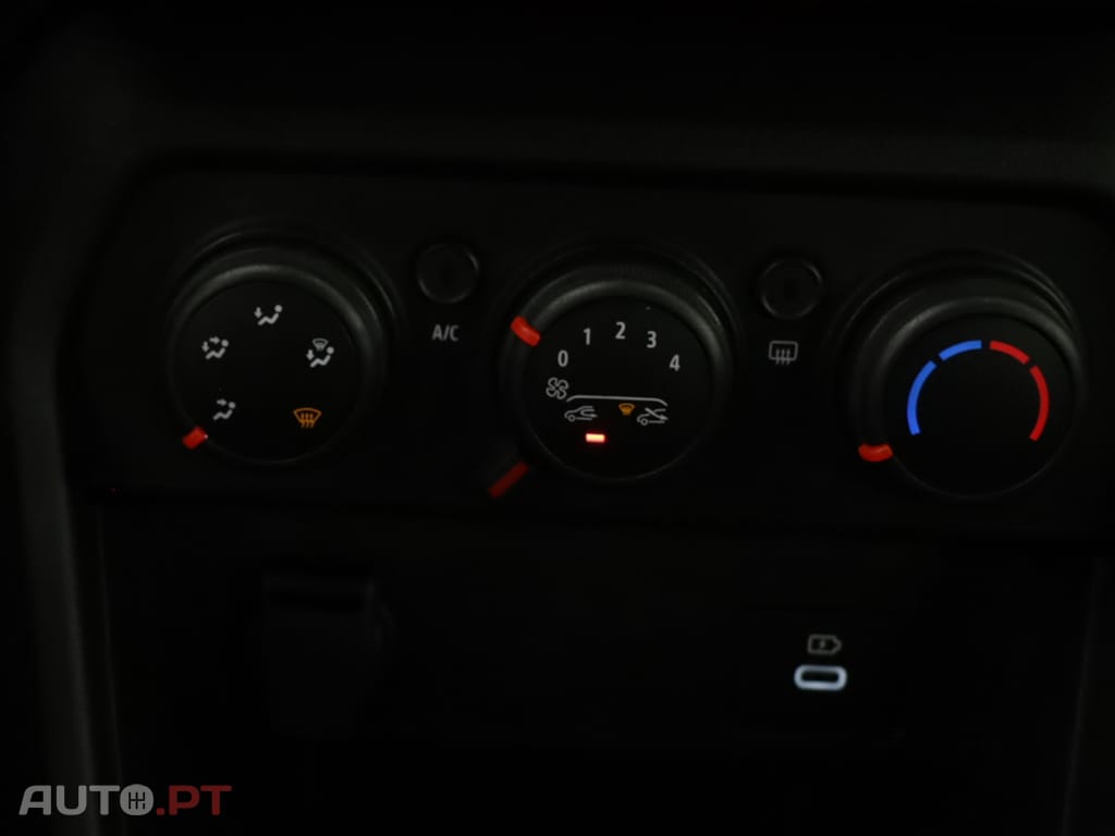 Dacia Sandero 1.0 ECO-G Expression Bi-Fuel