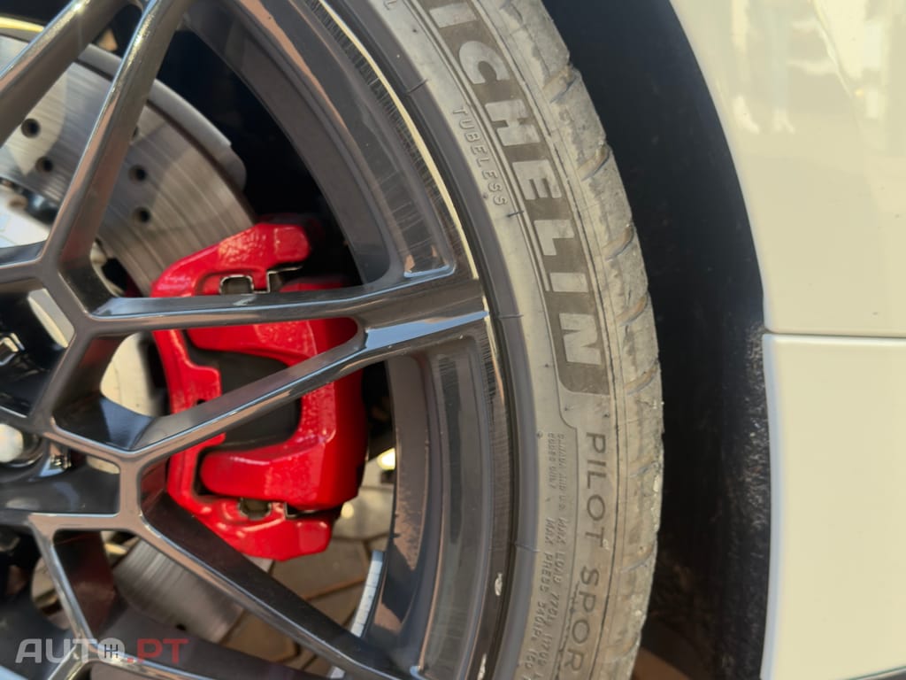 BMW M4 X-DRIVE CARBONO