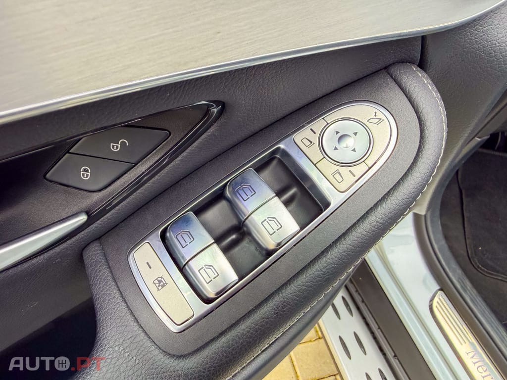 Mercedes-Benz GLC 300 de Coupe 4Matic 9G-TRONIC AMG Line