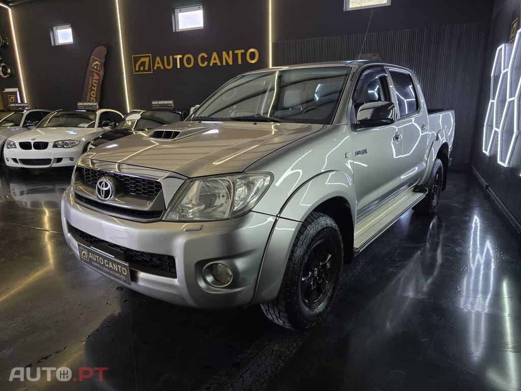 Toyota Hilux 2.5 D-4D 4WD CD AC