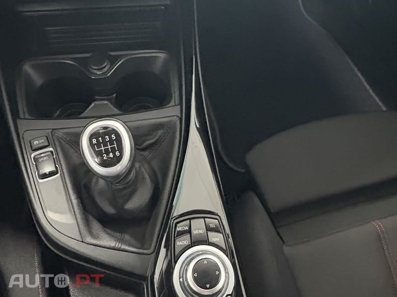 BMW 218 d Coupe Line Sport