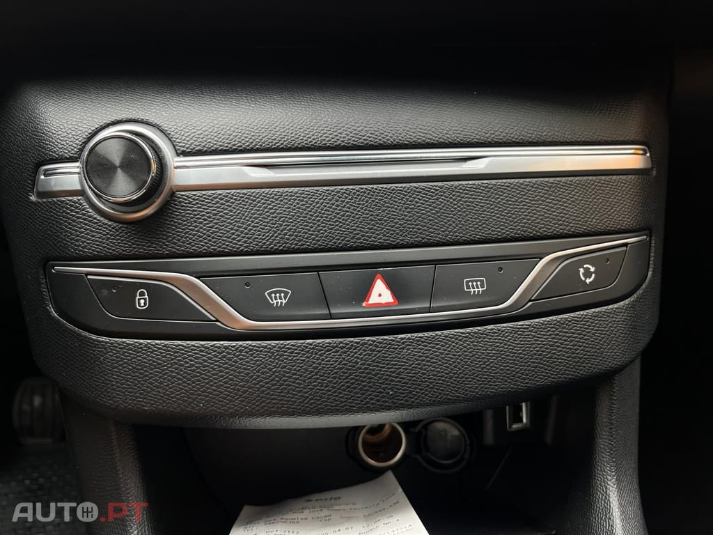 Peugeot 308 SW 1.5 HDI STYLE EAT8