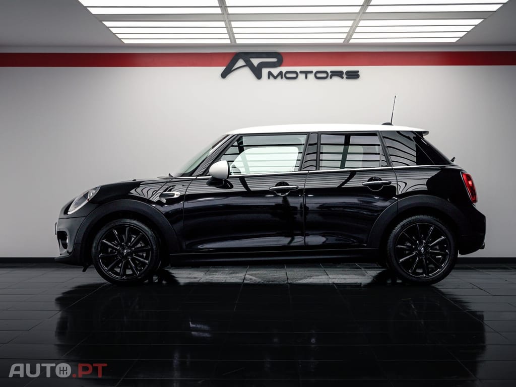 MINI Cooper Cooper D