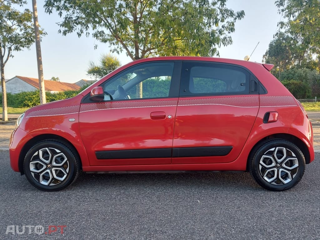 Renault Twingo 1.0 SCE INTENS