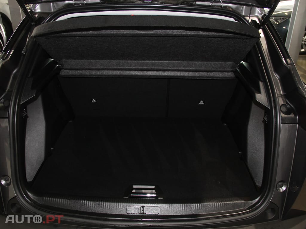 Peugeot 2008 1.5 BlueHDi Active Pack