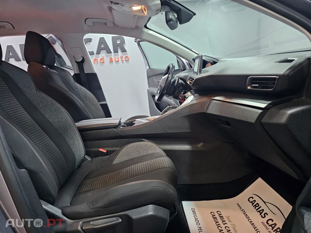 Peugeot 5008 1.5 BlueHDi Allure EAT8