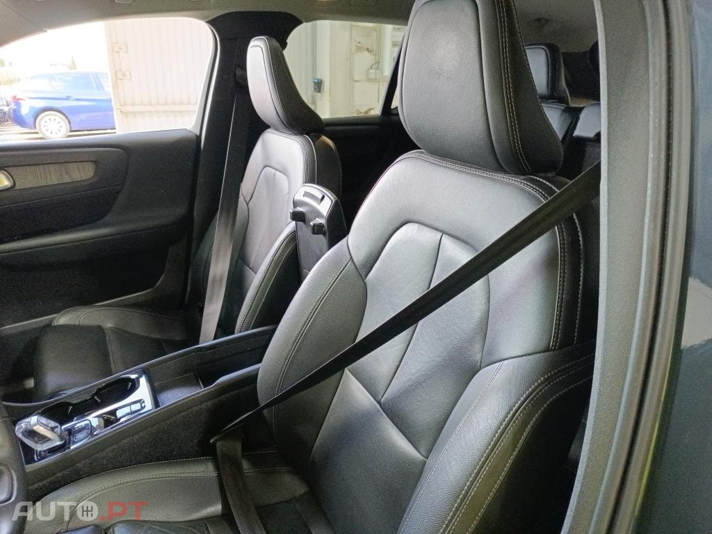 Volvo XC40 1.5 T5 PHEV Plus Bright
