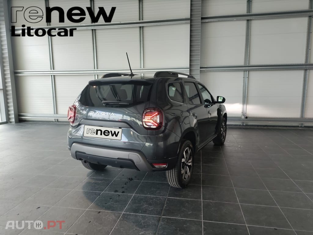 Dacia Duster Journey