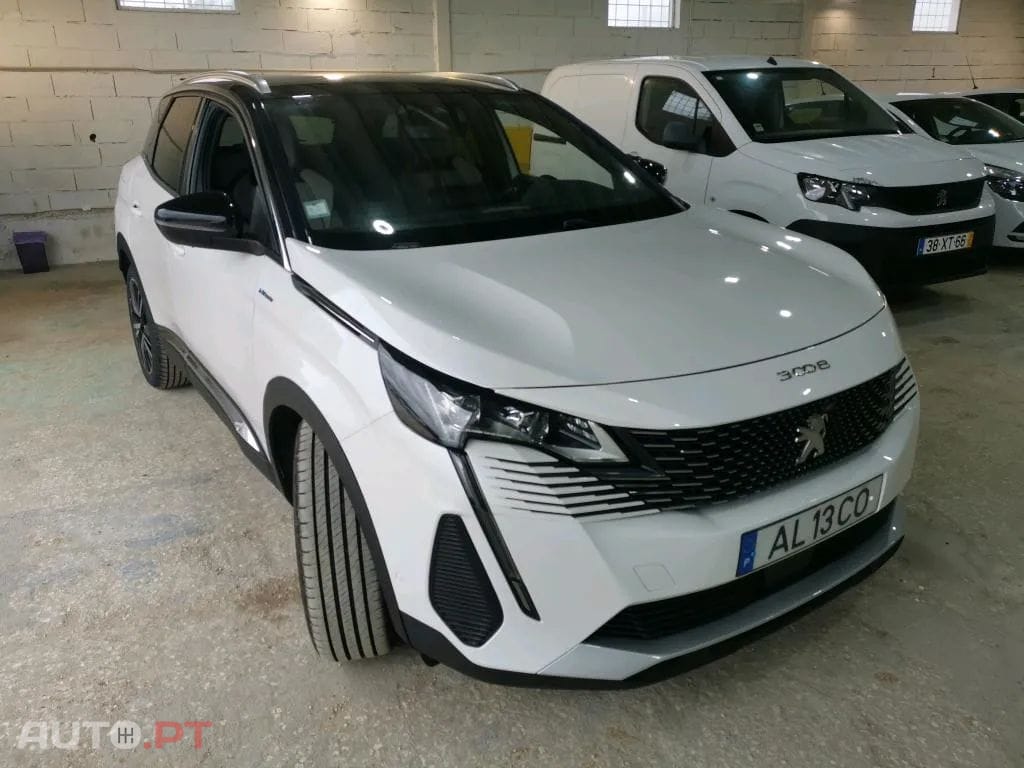 Peugeot 3008 1.6 Hybrid GT Pack e-EAT8