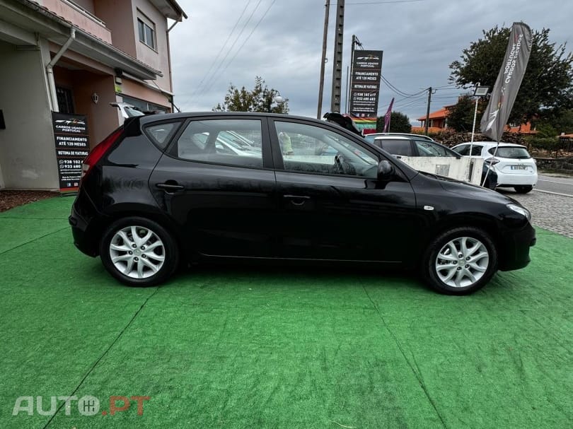 Hyundai i30 1.4 CVVT Blue Comfort