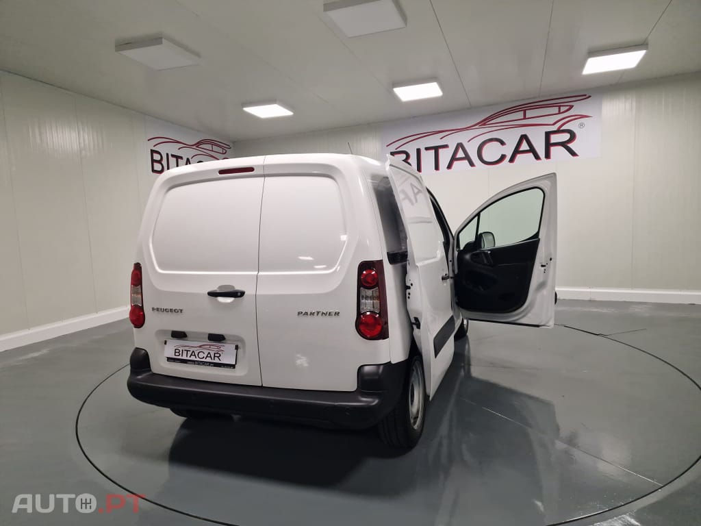 Peugeot Partner 1.6 BlueHDi L1 Premium 3L