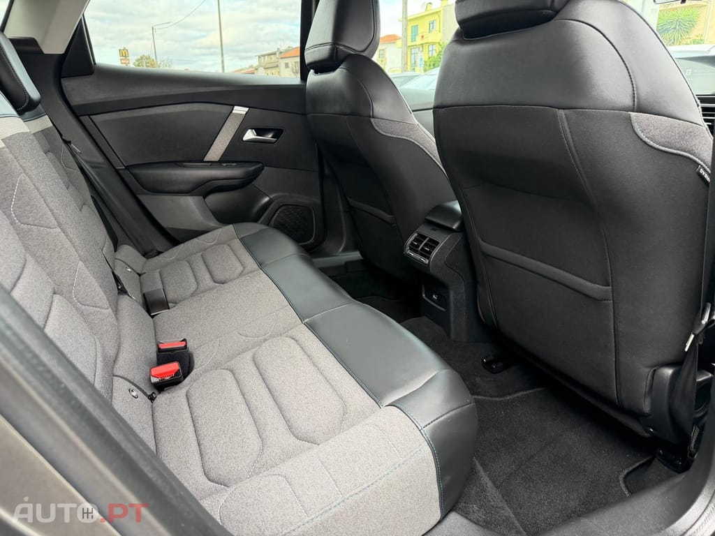 Citroen C4 1.2 PureTech Feel Pack EAT8