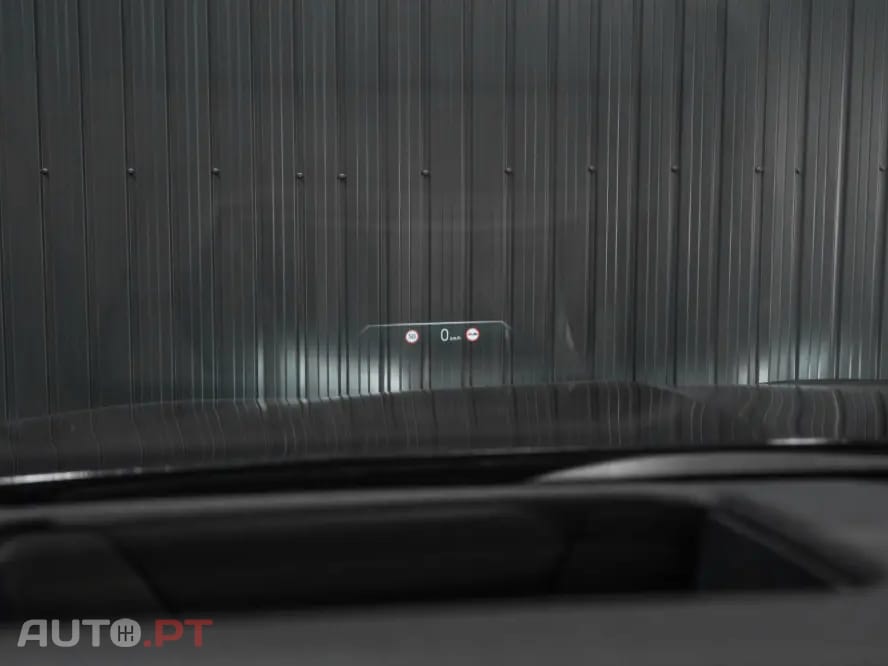 BMW 750 750e xDrive Pack Desportivo M