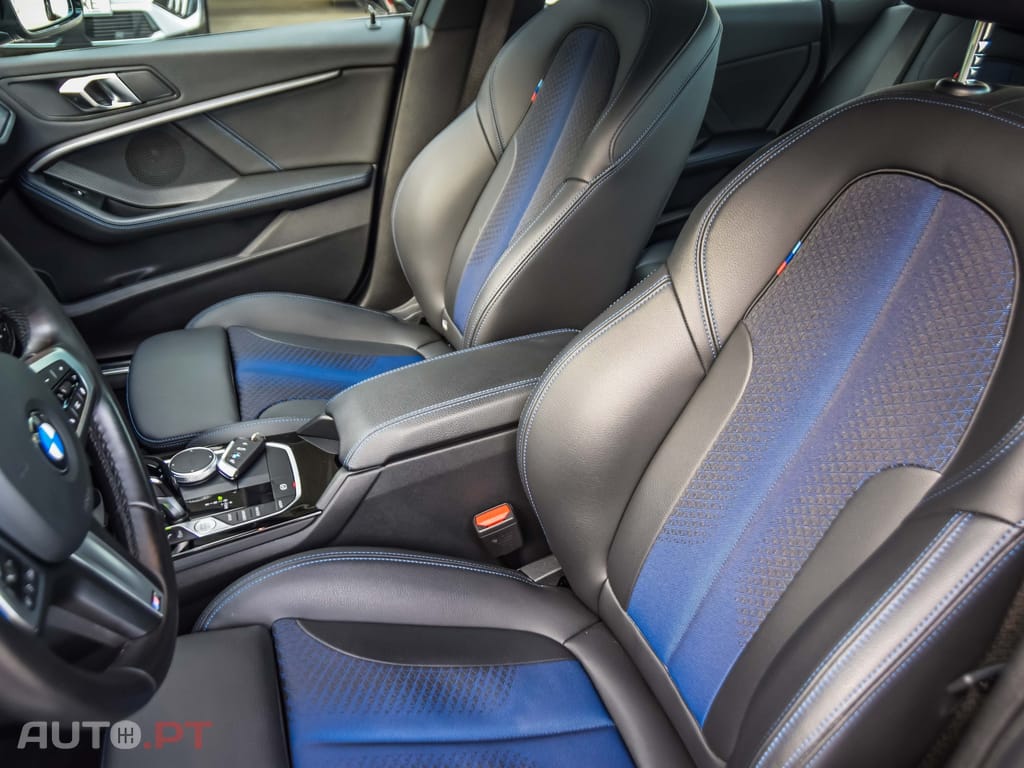 BMW 216 d Pack Desportivo M