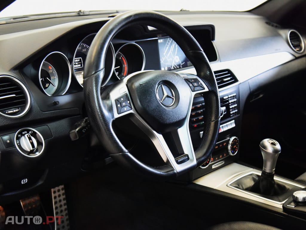 Mercedes-Benz C 250 CDI AMG SPORTS PACKAGE